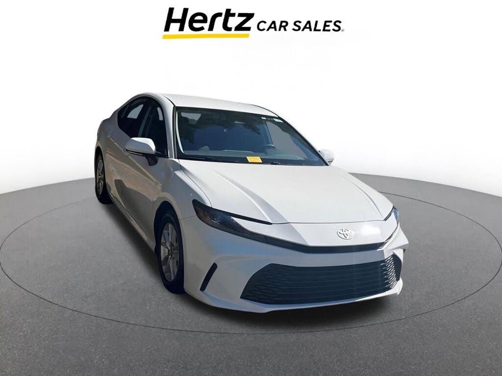2025 Toyota Camry LE FWD