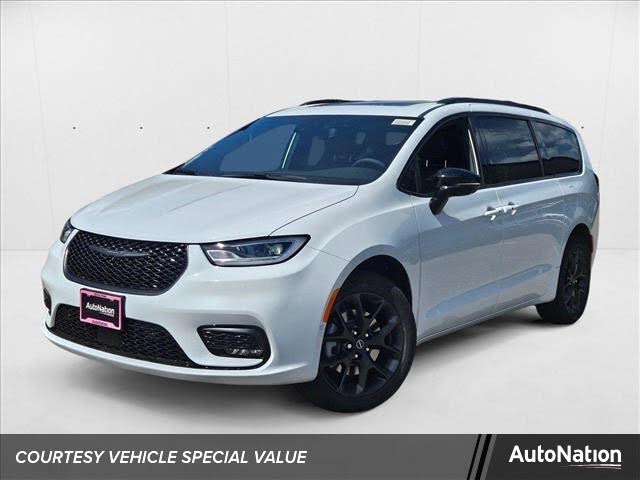 2025 Chrysler Pacifica Limited AWD