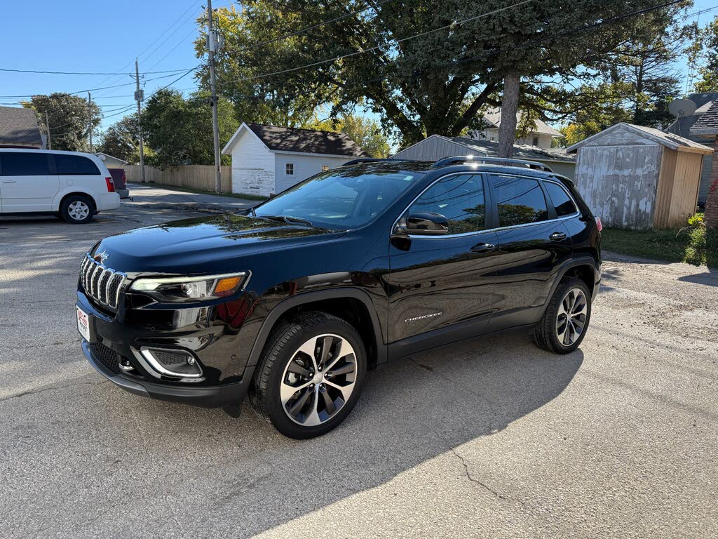 2022 Jeep Cherokee Limited 4WD