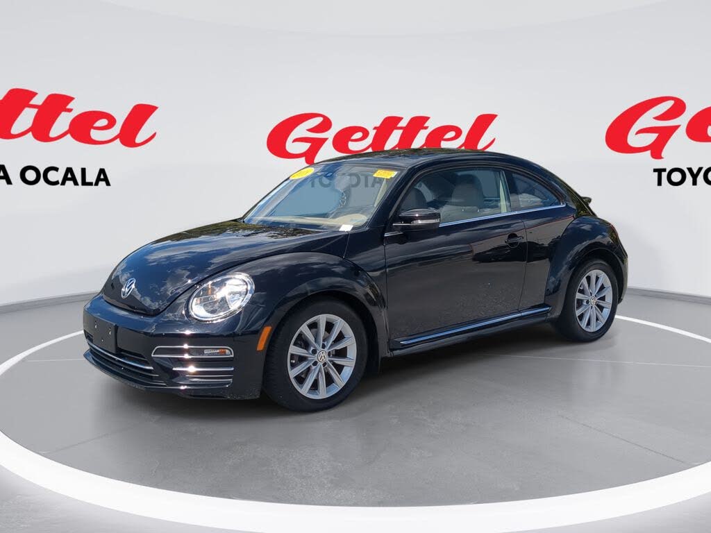 2018 Volkswagen Beetle 2.0T SE Hatchback FWD