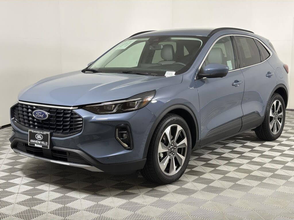 2023 Ford Escape Hybrid Platinum FWD