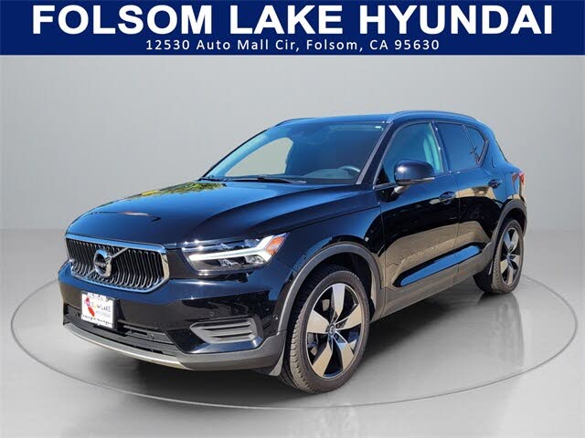 2019 Volvo XC40 T5 Momentum AWD