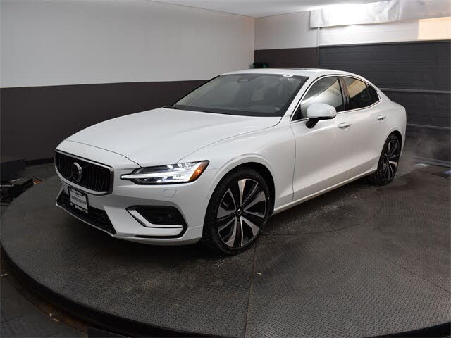 2023 Volvo S60 B5 Ultimate Bright Theme AWD