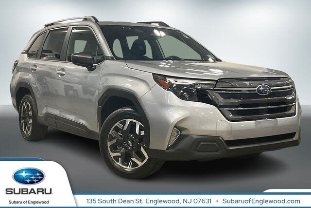 2025 Subaru Forester Premium Crossover AWD
