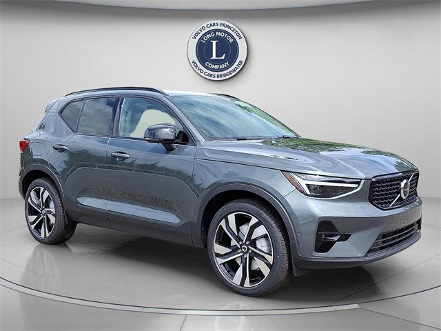 2026 Volvo XC40 B5 Ultra AWD
