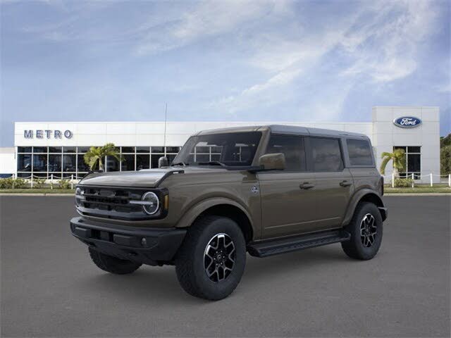 2025 Ford Bronco Outer Banks 4-Door 4WD