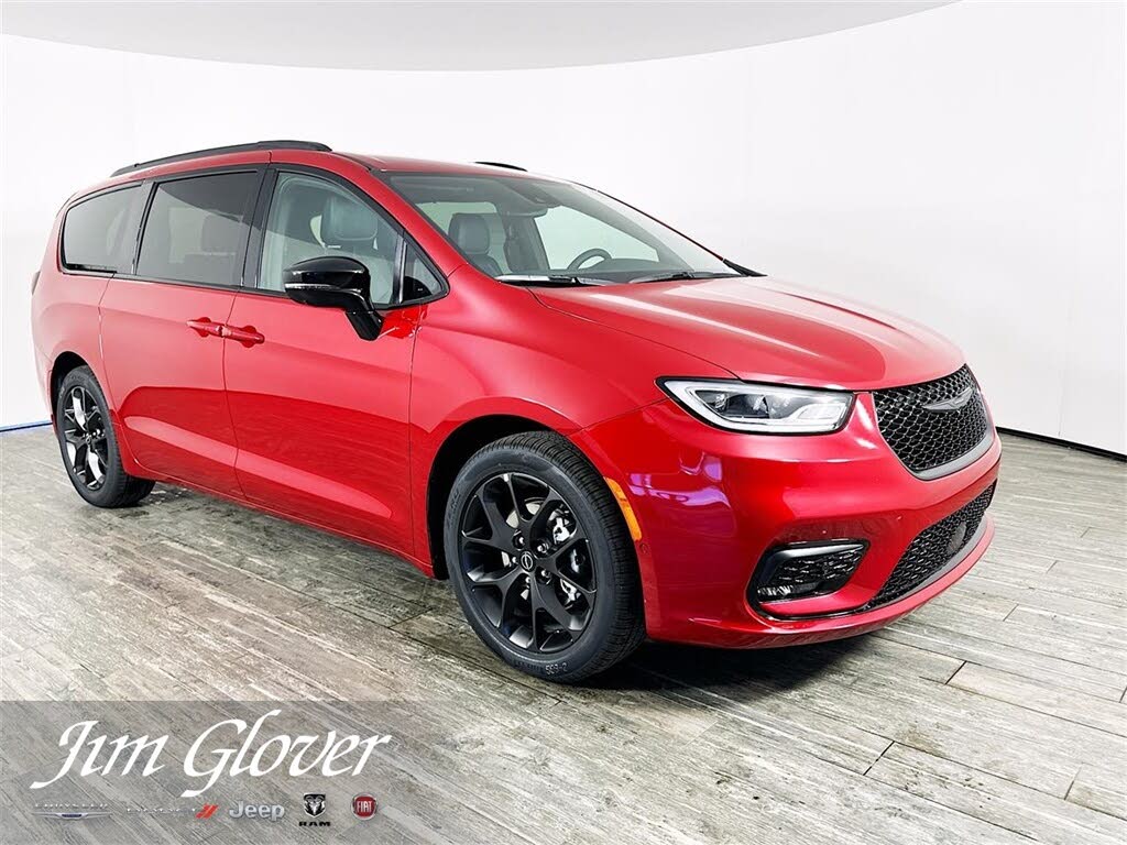 2026 Chrysler Pacifica Select FWD