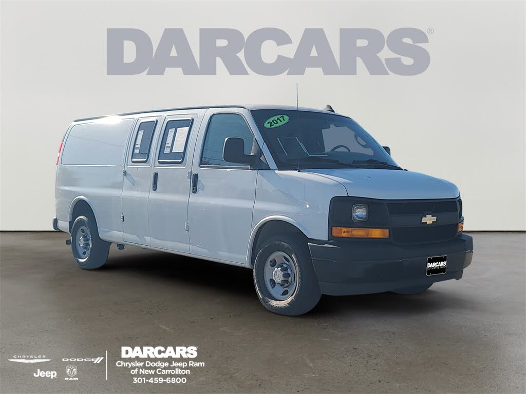 2017 Chevrolet Express Cargo 2500 Extended RWD