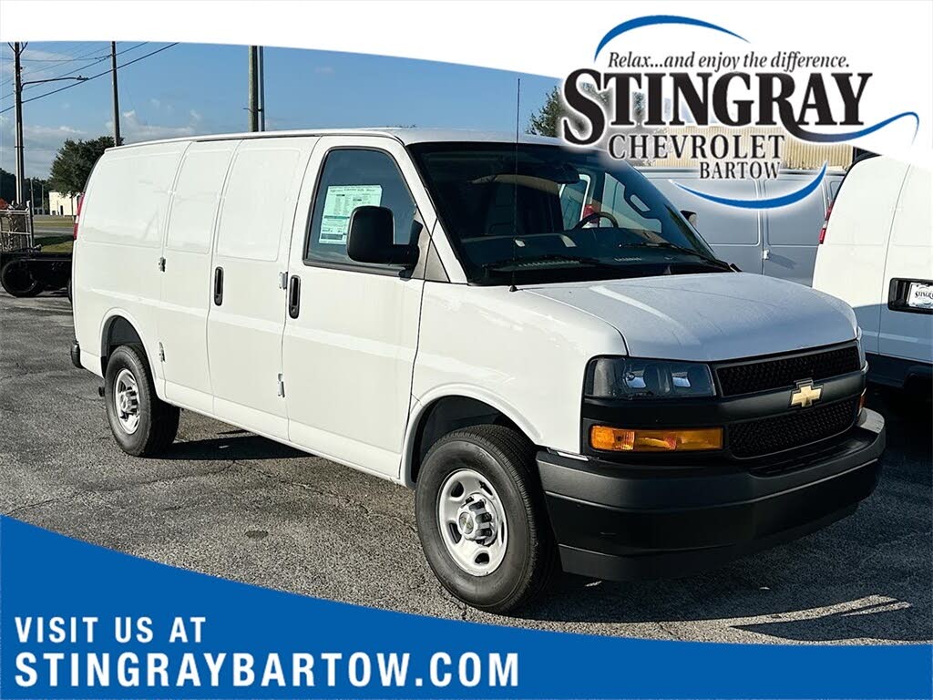 2025 Chevrolet Express Cargo 2500 RWD