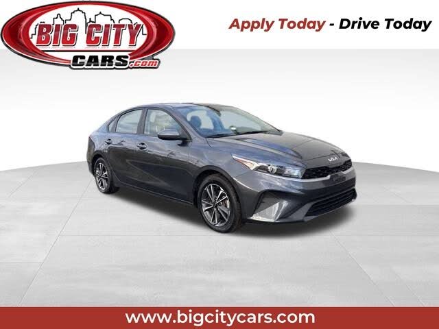 2024 Kia Forte LXS FWD