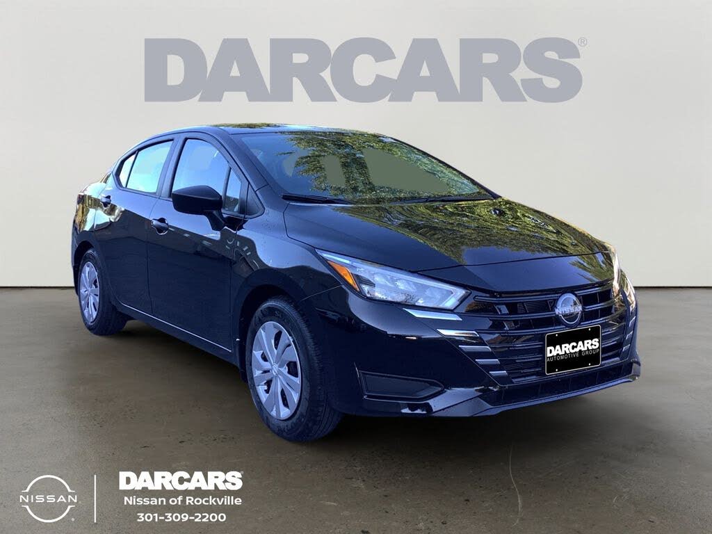 2025 Nissan Versa S FWD