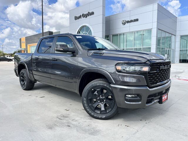 2025 RAM 1500 Big Horn Crew Cab 4WD