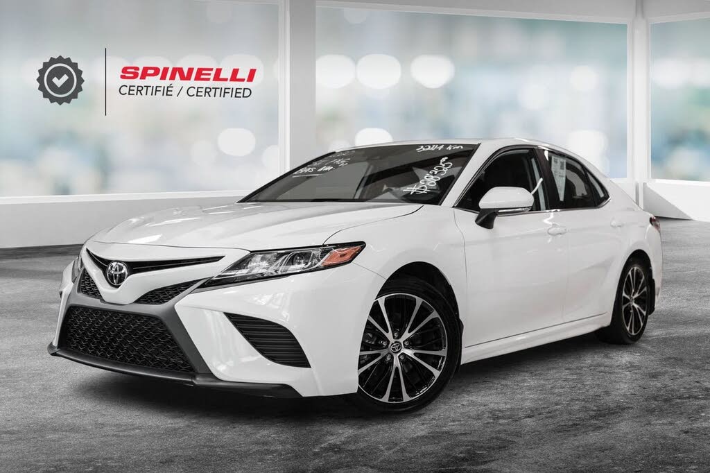 2020 Toyota Camry SE FWD