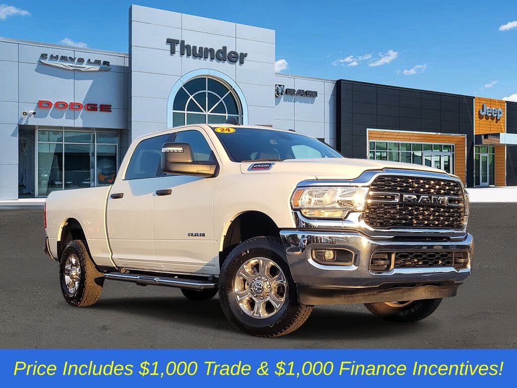 2024 RAM 2500 Big Horn Crew Cab 4WD