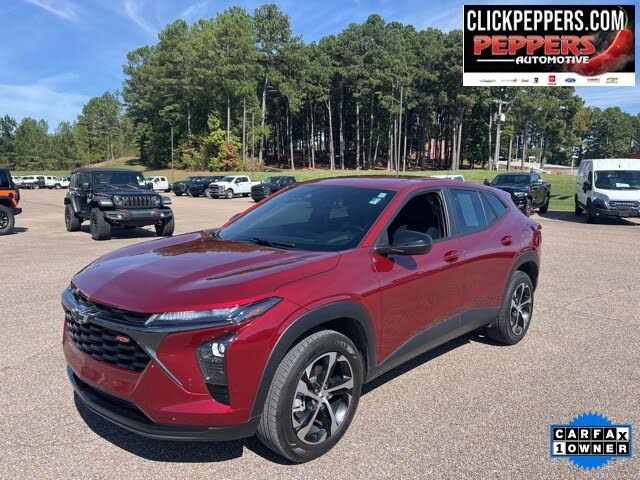 2024 Chevrolet Trax RS with 1RS FWD