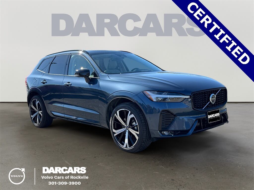 2025 Volvo XC60 B5 Ultra Dark Theme AWD