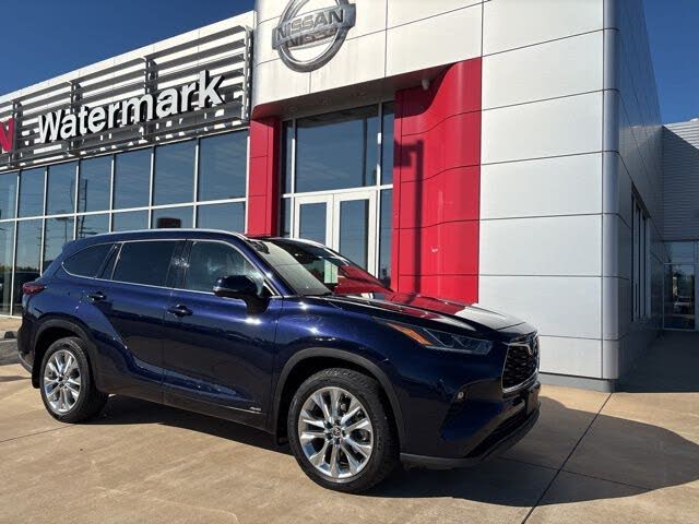 2023 Toyota Highlander Hybrid Limited AWD