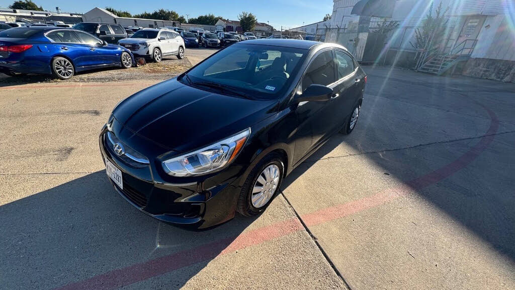 2017 Hyundai Accent SE Sedan FWD
