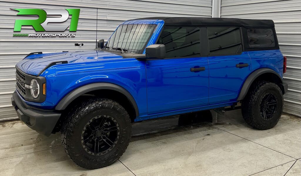 2023 Ford Bronco 4-Door 4WD