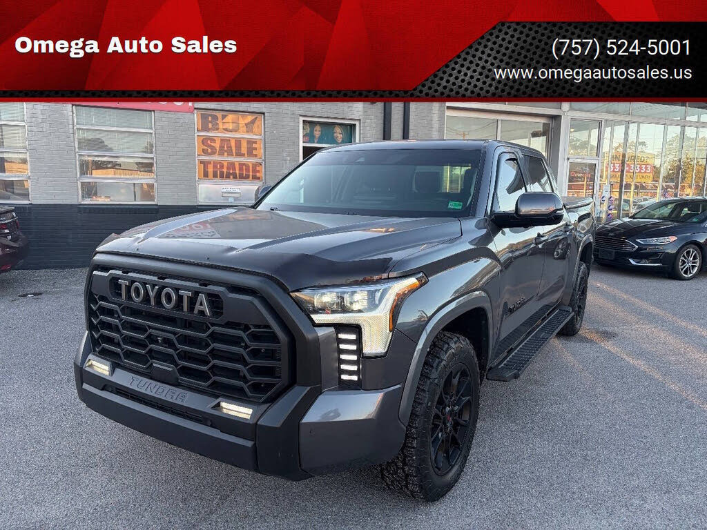 2023 Toyota Tundra Limited CrewMax Cab 4WD