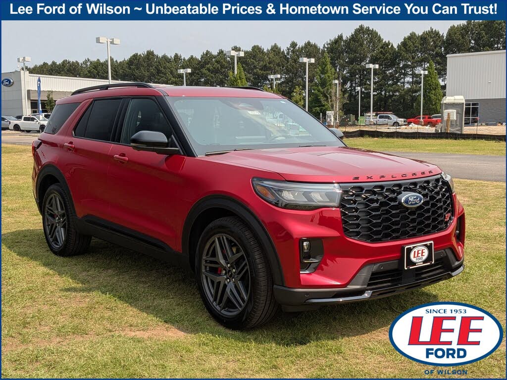 2025 Ford Explorer ST AWD