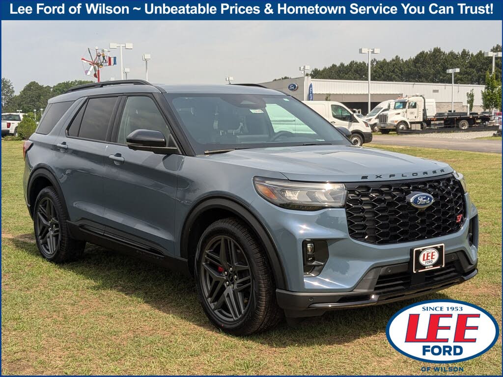 2025 Ford Explorer ST AWD