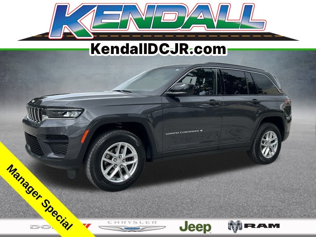 2024 Jeep Grand Cherokee Laredo 4WD
