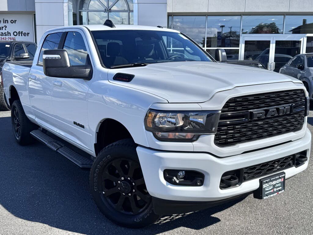 2024 RAM 2500 Big Horn Crew Cab 4WD