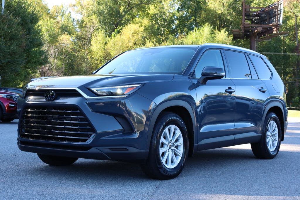 2025 Toyota Grand Highlander Hybrid XLE FWD