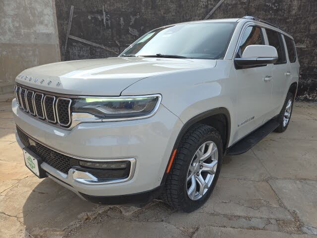 2022 Jeep Wagoneer Series II 4WD