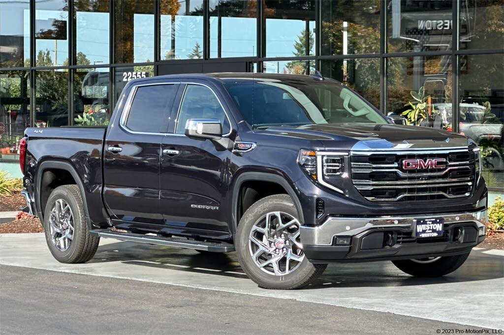 2026 GMC Sierra 1500 SLT Crew Cab 4WD