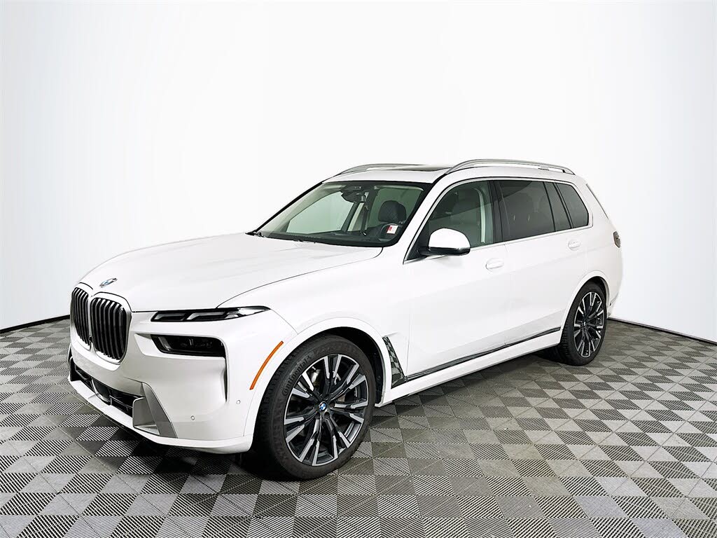 2023 BMW X7 xDrive40i AWD