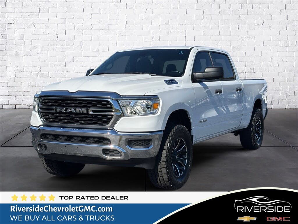 2023 RAM 1500 Big Horn Crew Cab 4WD