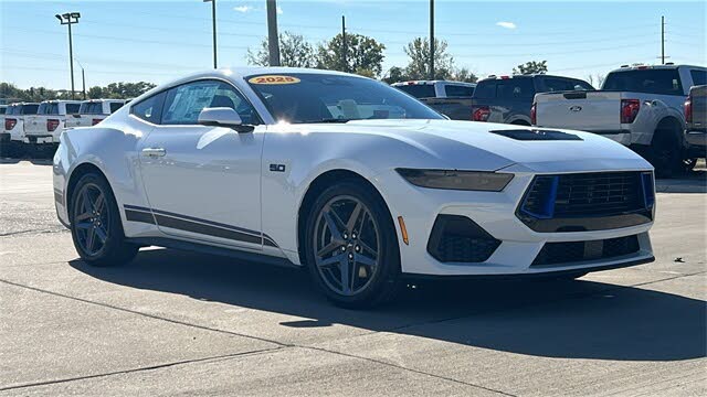 2025 Ford Mustang GT Fastback RWD