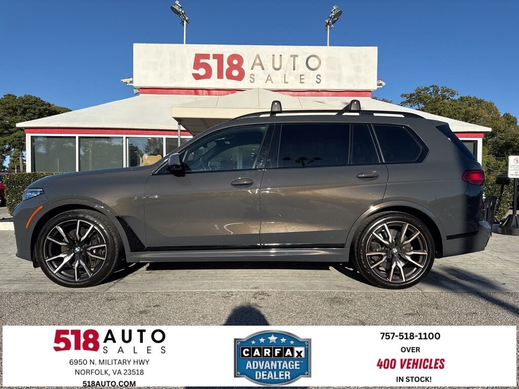 2022 BMW X7 M50i AWD
