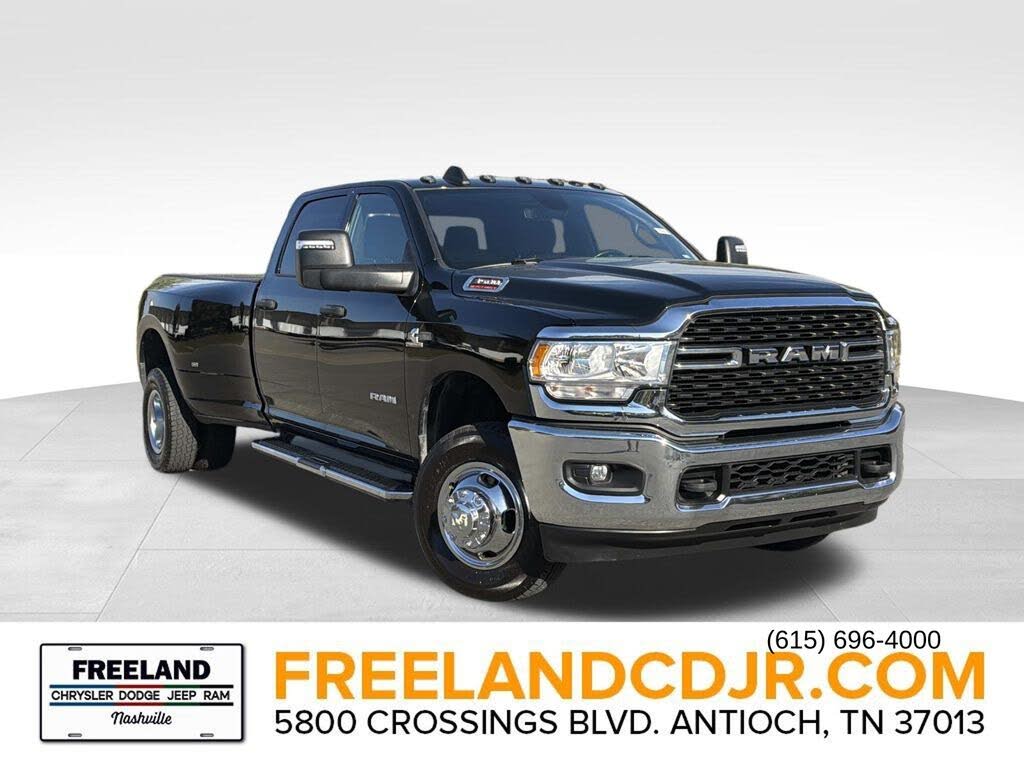 2024 RAM 3500 Big Horn Crew Cab LB DRW 4WD
