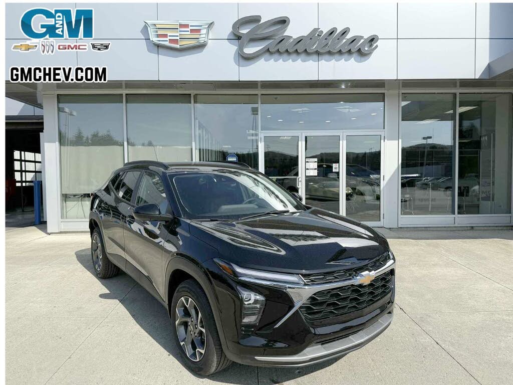2025 Chevrolet Trax LT FWD