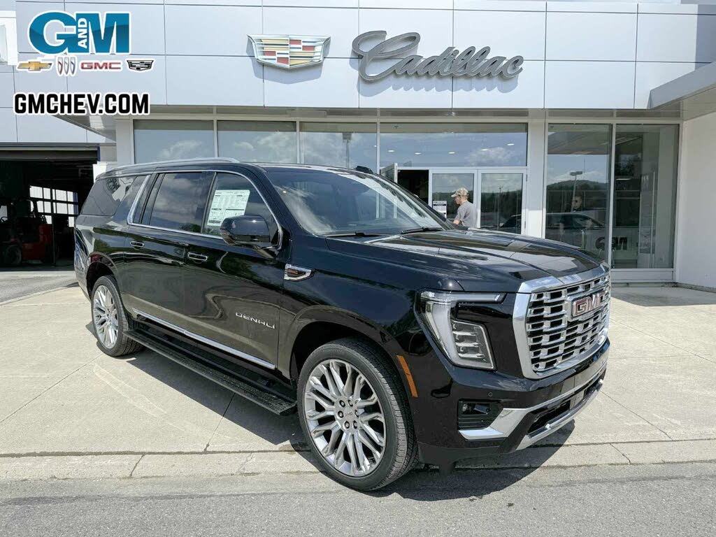 2025 GMC Yukon XL Denali 4WD
