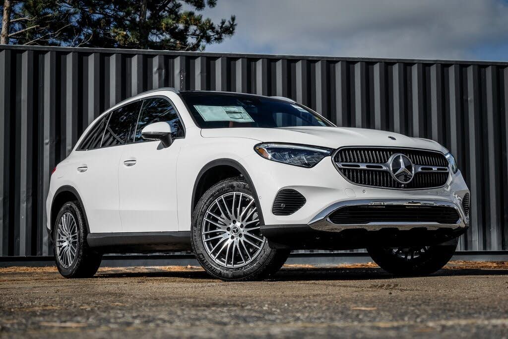 2026 Mercedes-Benz GLC 300 4MATIC