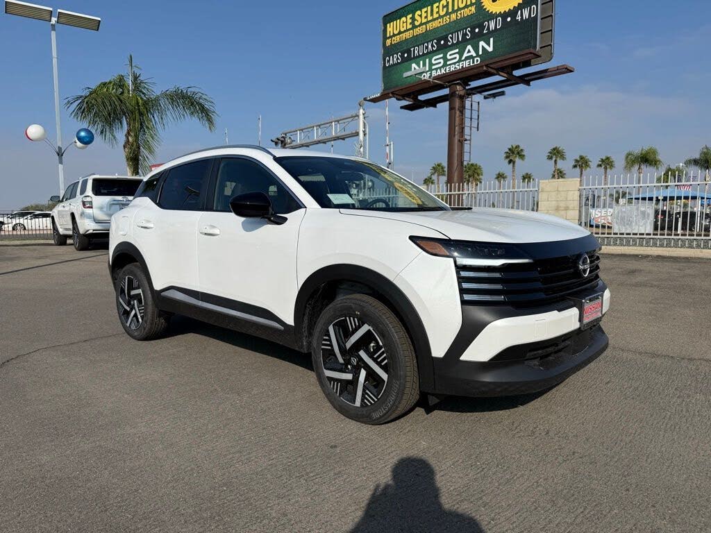 2026 Nissan Kicks SV FWD