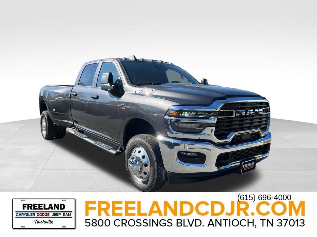 2026 RAM 3500 Tradesman Crew Cab LB DRW 4WD