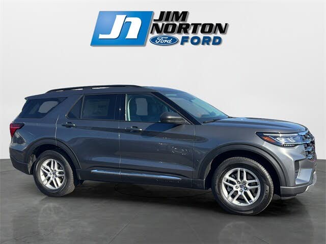 2025 Ford Explorer Active RWD