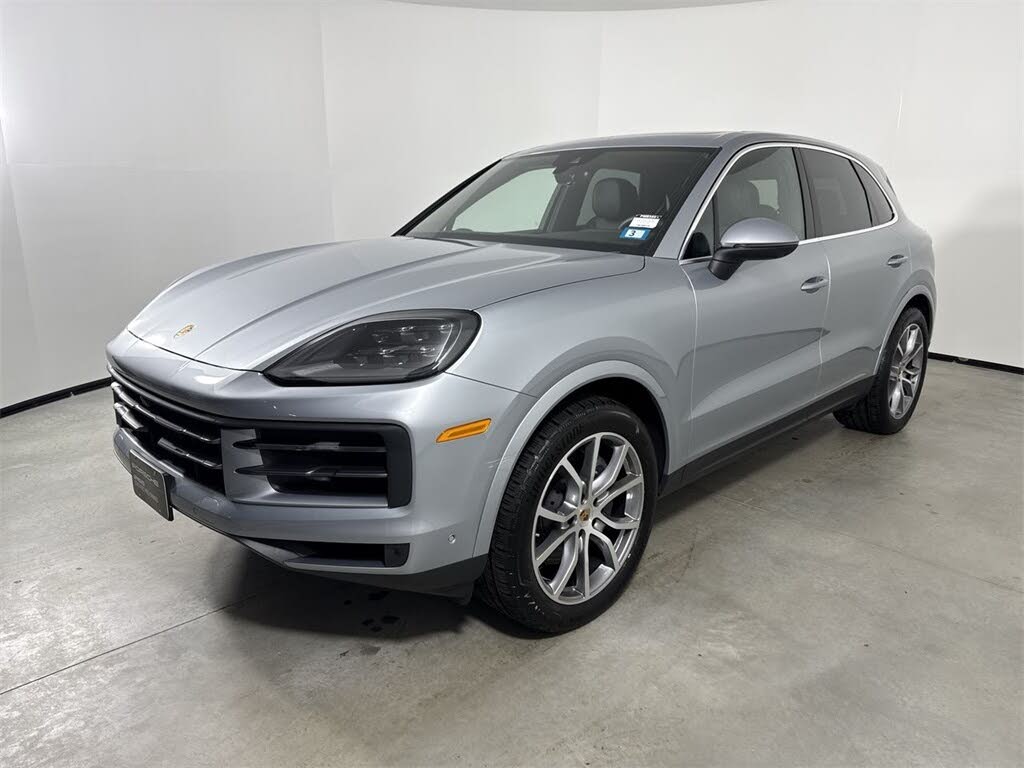2025 Porsche Cayenne AWD