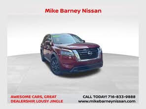 Nissan Pathfinder SV 4WD