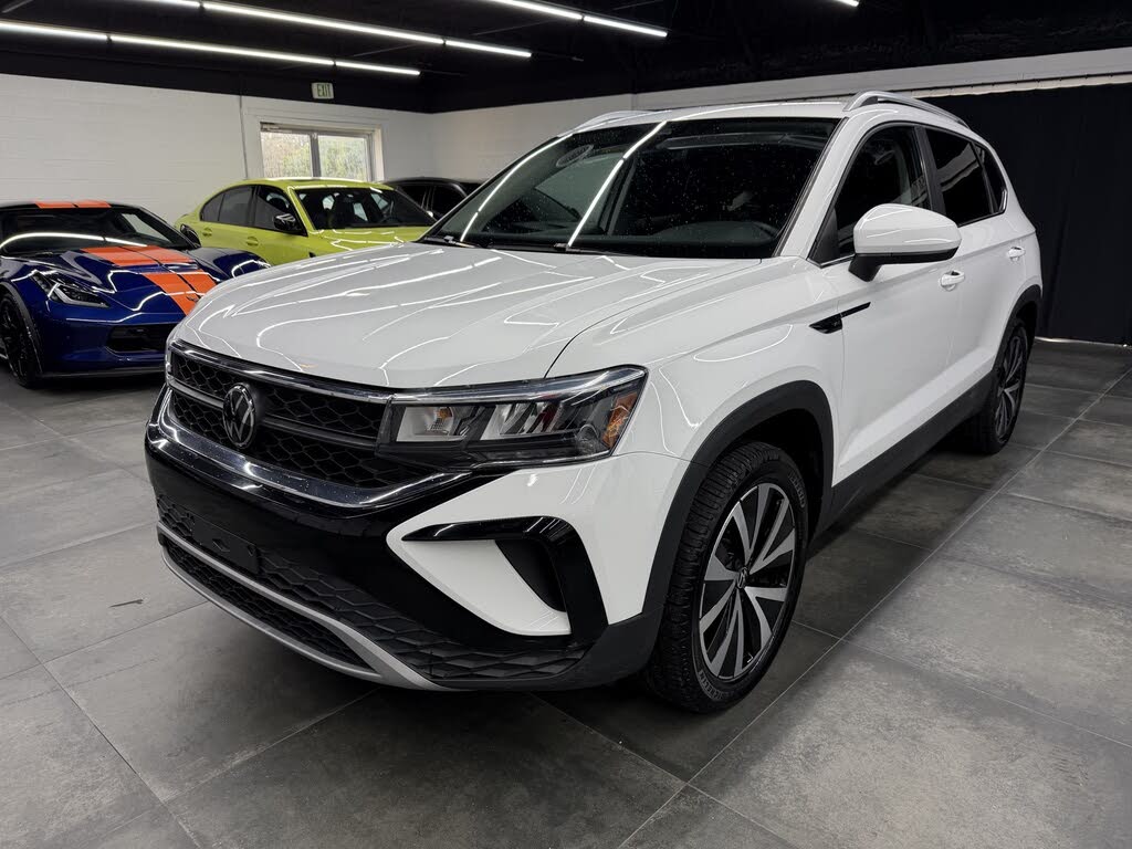 2023 Volkswagen Taos SE 4Motion