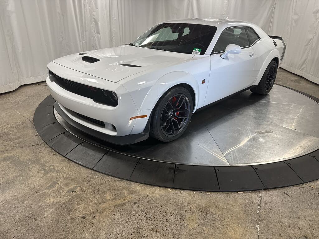 2019 Dodge Challenger R/T Scat Pack Widebody RWD