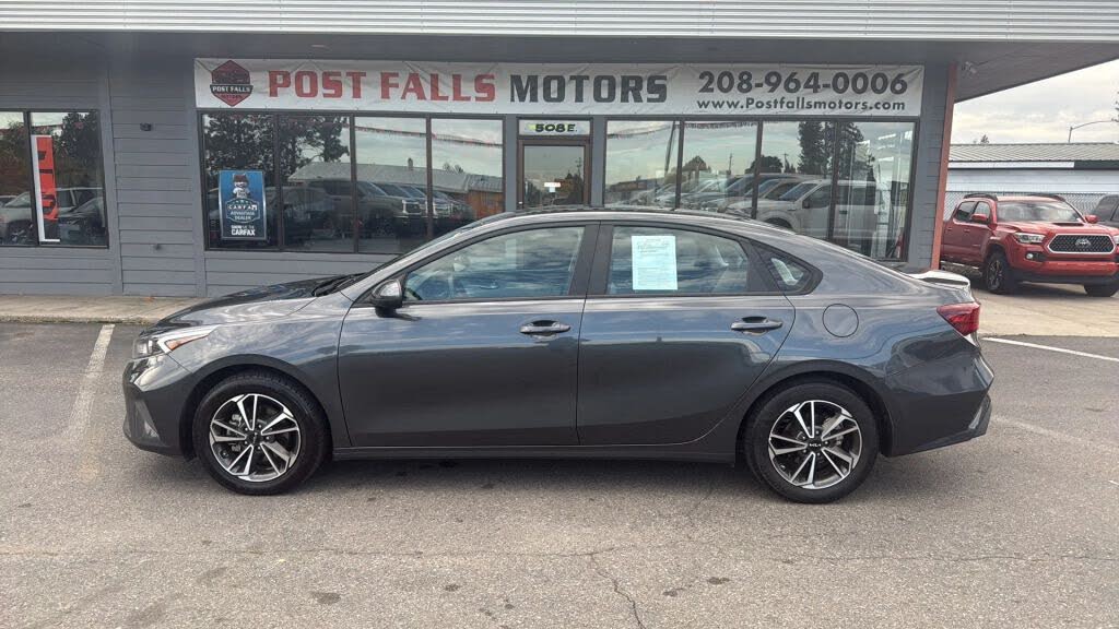 2023 Kia Forte LXS FWD