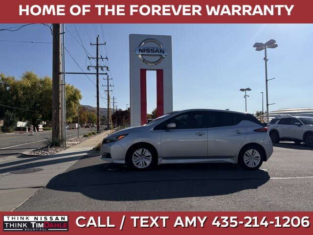 2024 Nissan LEAF S FWD