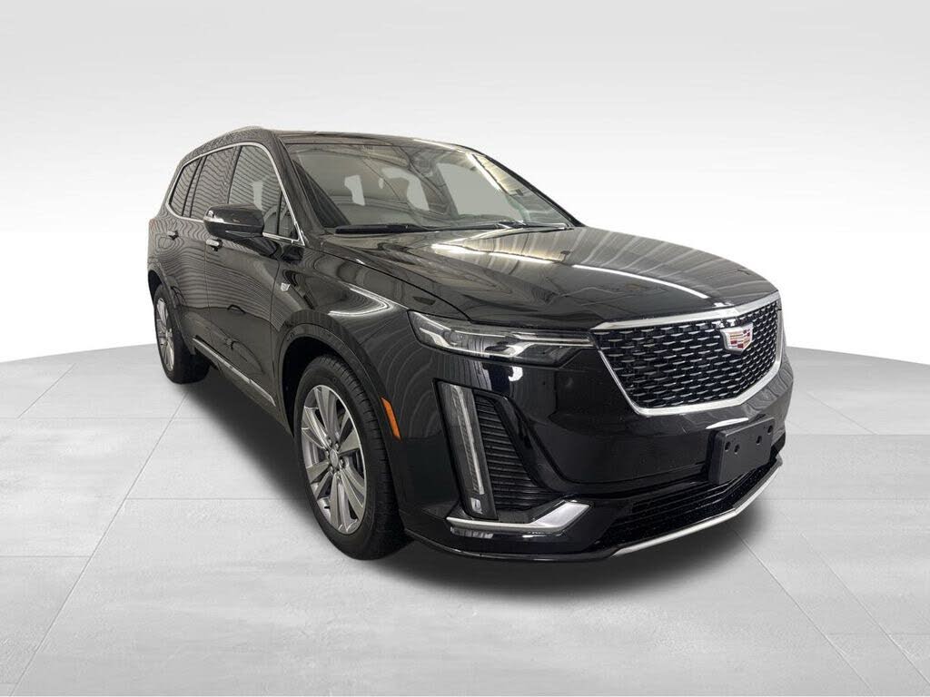 2025 Cadillac XT6 Premium Luxury FWD