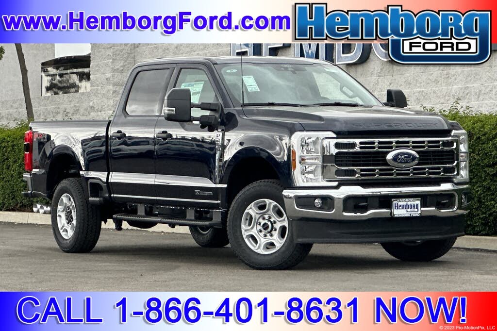 2025 Ford F-250 Super Duty XLT Crew Cab 4WD